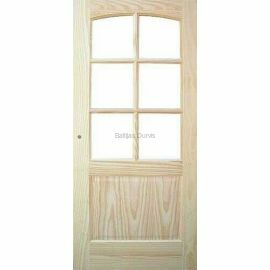 Priedes masīvkoka iekšdurvis Malaga ar dabīga koka apdari un līstotu stikla pildiņu durvju augšdaļā. Durvis ar klasiski vienkāršu dizainu mājīgām telpām.