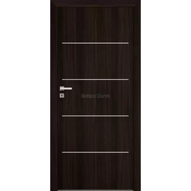 Durvis Galeria ALU DRE ar tumšu koka apdari un elegantiem alumīnija akcentiem, kas piešķir greznu un mūsdienīgu izskatu.