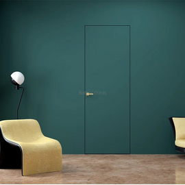 Slēptās iekšdurvis SARA ECO2 ar laminātu, kas saplūst ar sienas plakni un papildina modernu interjeru. DRE iekšdurvis zaļā krāsā.