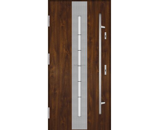 Siltas un kvalitatīvas ārdurvis mājai. Durvis brazīlijas rieksta tonī ar modernu vertikālu stikla elementu durvju vidusdaļā un vertikālu garu rokturi.