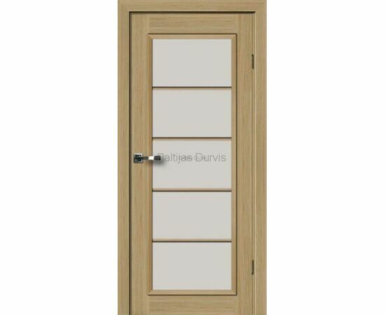 Durvis Modena Kristal L ar dabīgu koka apdari un horizontālu pildiņa līstojumu, kas papildina klasisku un modernu interjeru.