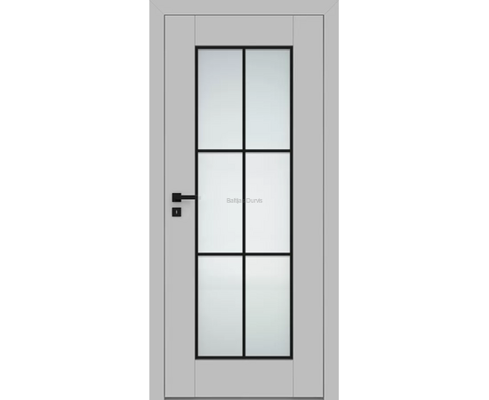 Durvis ESTRA DRE ar pelēku apdari un lieliem rūtotiem stikla laukumiem, kas rada gaišumu un plašuma sajūtu.