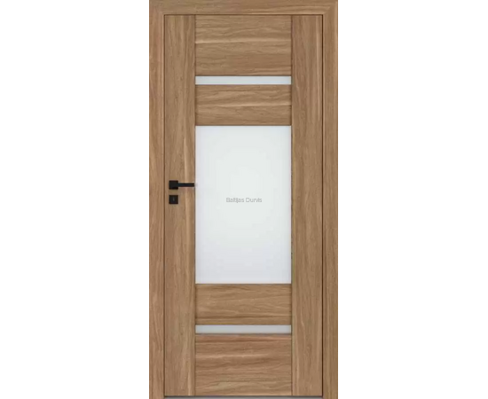 Durvis REVA DRE ar gaišu koka apdari un stikla elementiem, kas papildina telpu ar gaismu.