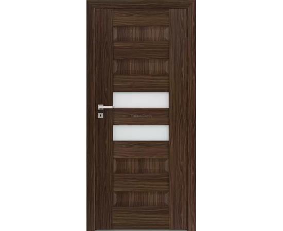 Tumši brūnas iekšdurvis SCALA DRE ar horizontāliem stikla paneļiem, piešķirot gaišumu un mūsdienīgu izskatu.