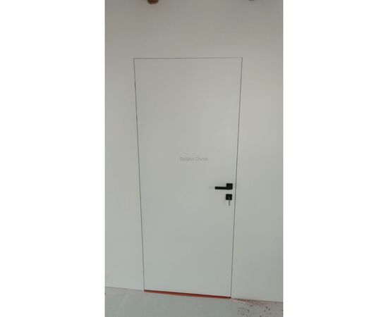 Slēptās durvis ar PVC kārbu